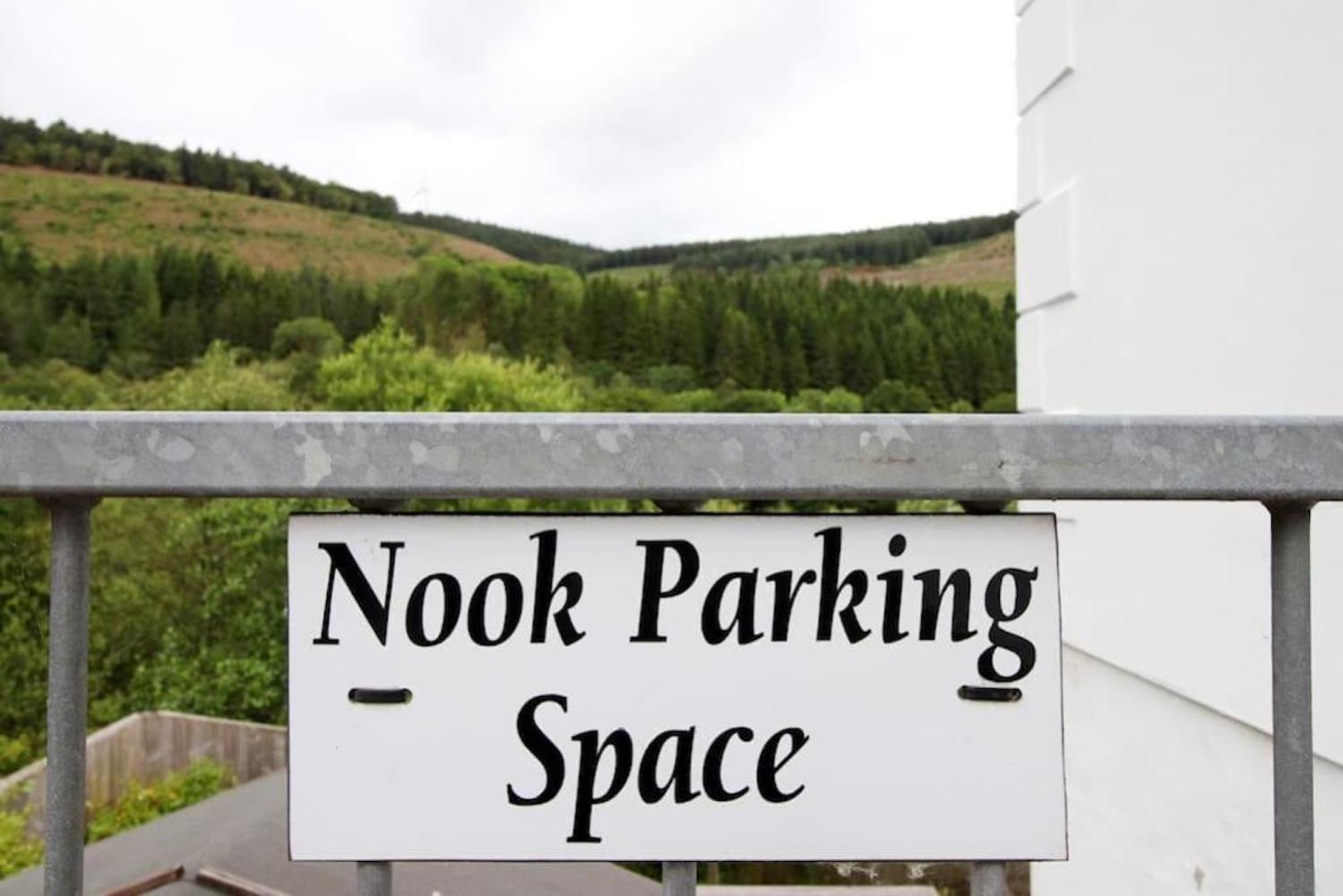 The Nook In The Afan Forest Bike Park By Staystaycations Port Talbot Zewnętrze zdjęcie